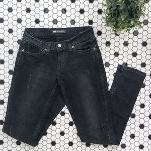 Levi's black jeans